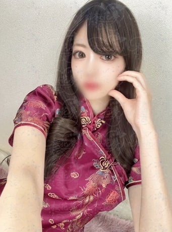 えま（艾瑪）🇯🇵 知的で気品のある優雅な女教師風