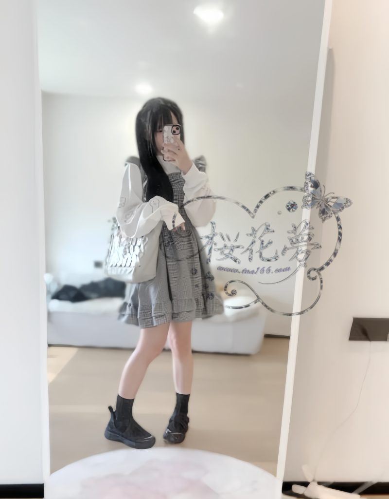 360截图20250713000539823-800x1024 ひより(日和) 18歳 150cm 84(B) W56 H82
