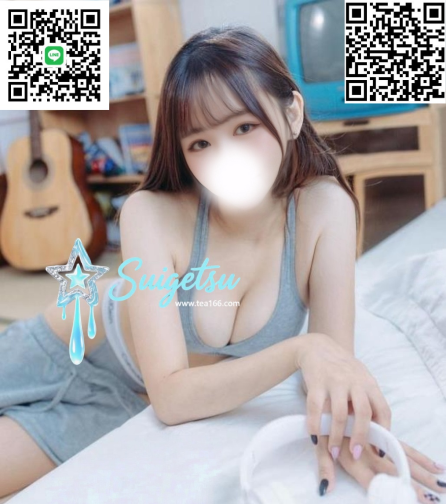 image-79-906x1024 今日出勤 ‼️ あやか ⏰13:00~19:00