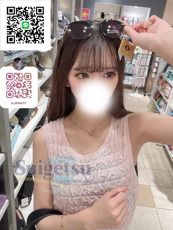 💗 えな 🙏 20歳🤍 3サイズ⬇️T162cm・43kg・Cカップ