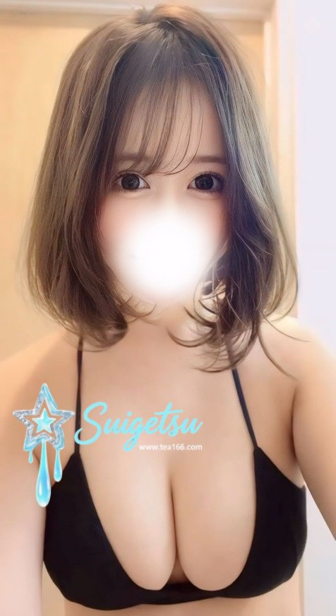 ☁️ 元グラビアモデル  🦋 せいら