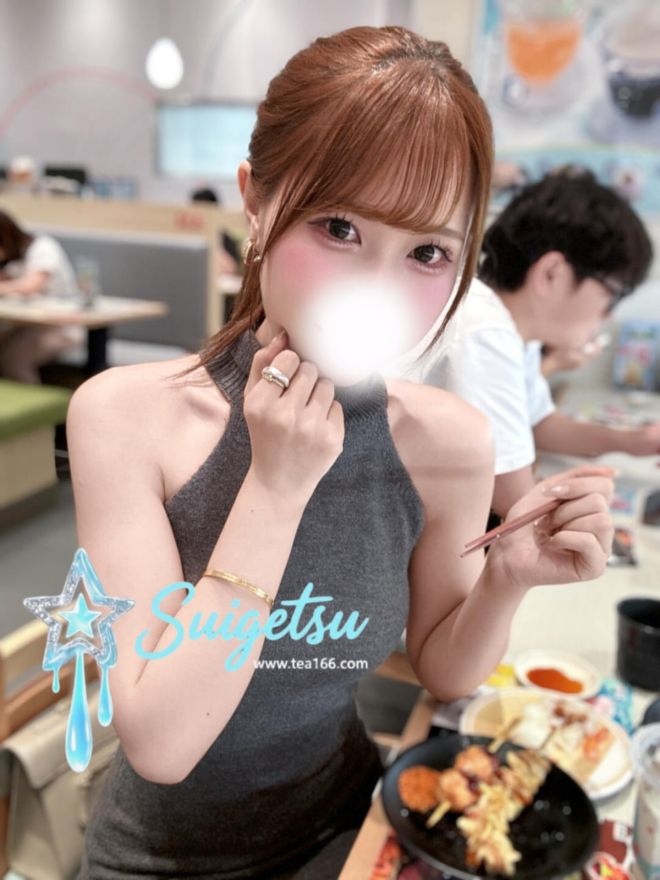 🦋名前：こゆう🔴年齢：22歲🔴3サイズ⬇️162cm・43kg・Cカップ