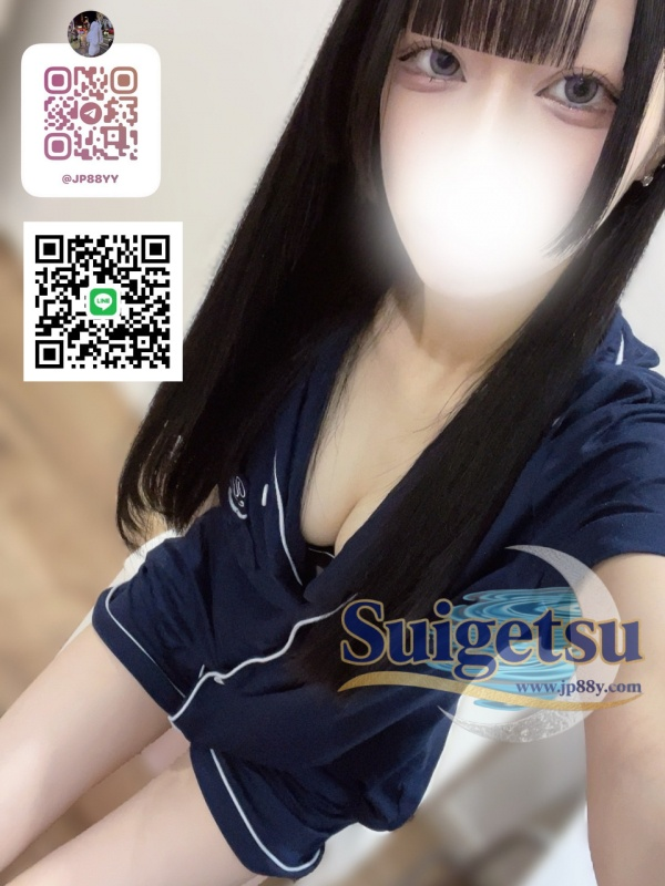 🦋名前：れい🔴年齢：19歲🔴3サイズ⬇️153cm・40kg・Dカップ